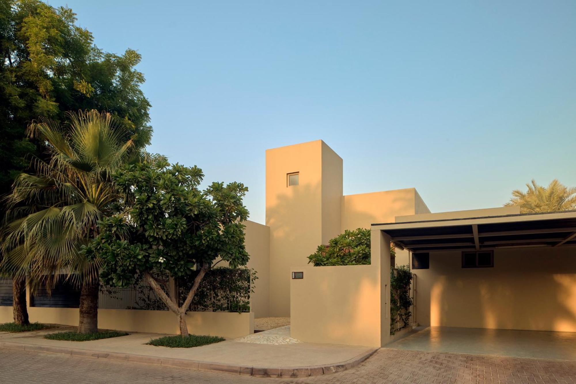 Melia Desert Palm Member Of Melia Collection Dubai Buitenkant foto The Chapel of St. Francis Xavier
