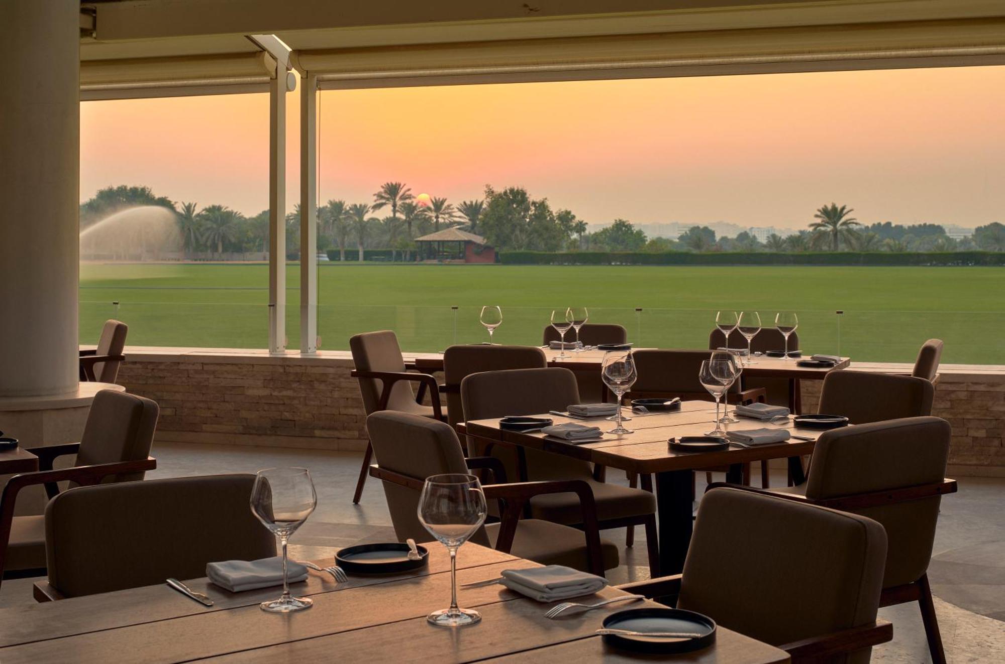 Melia Desert Palm Member Of Melia Collection Dubai Buitenkant foto The restaurant at the Oberoi, Mumbai