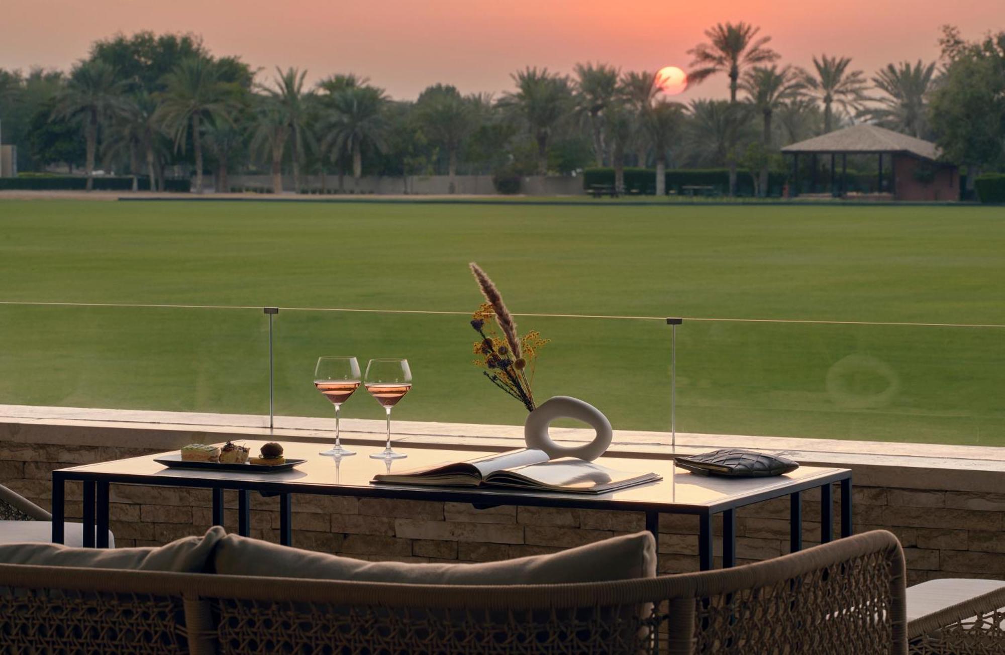 Melia Desert Palm Member Of Melia Collection Dubai Buitenkant foto The Polo Lounge